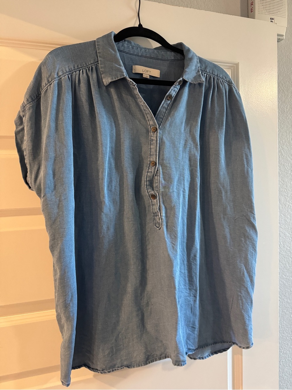 LOFT Light Blue Chambray Button-Front Pullover Shirt